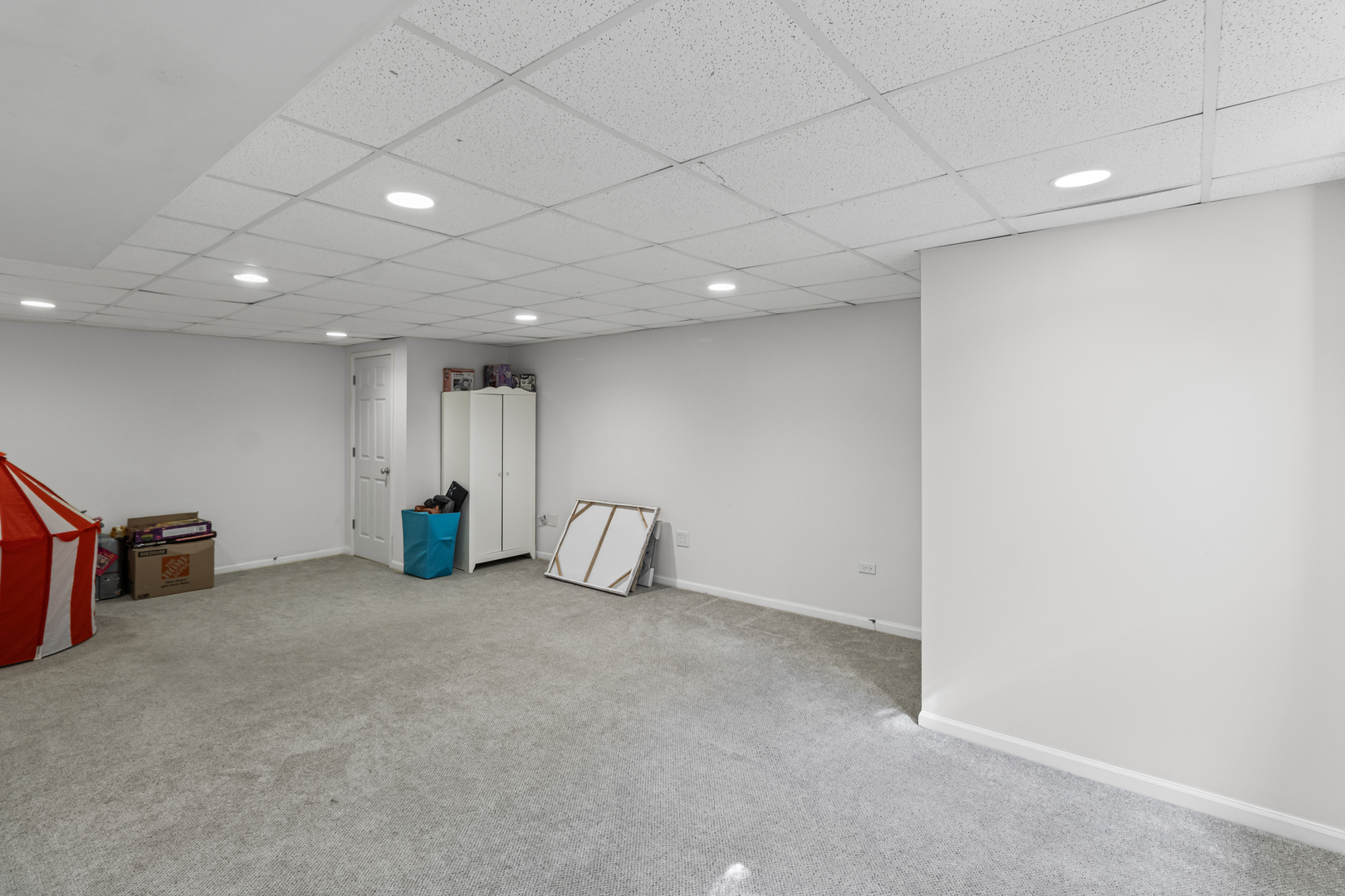 2451 Stonegate Road, Unit 2451 Algonquin, IL 60102 - Photo 17 of 20 a view of an empty room with a window