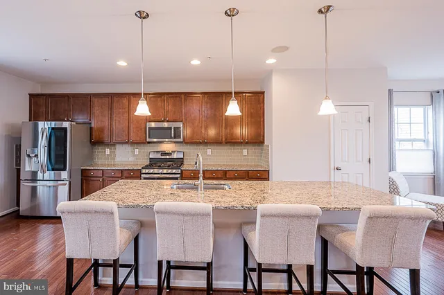 $3,500 | 6748 Green Mill Way, Columbia, MD 21044