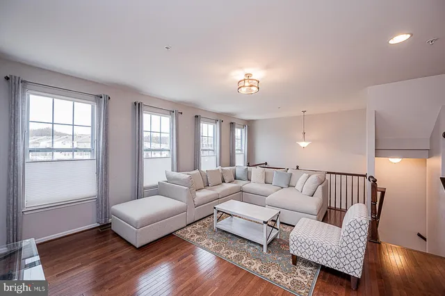 $3,500 | 6748 Green Mill Way, Columbia, MD 21044