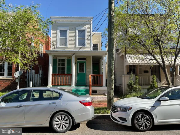 $299,900 | 1226 U Street Southeast, Washington, DC 20020