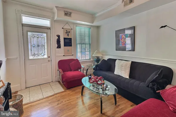 $299,900 | 1226 U Street Southeast, Washington, DC 20020