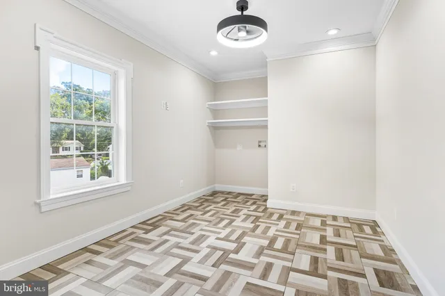 $1,099,900 | 8213 Hocking Place, Alexandria, VA 22309