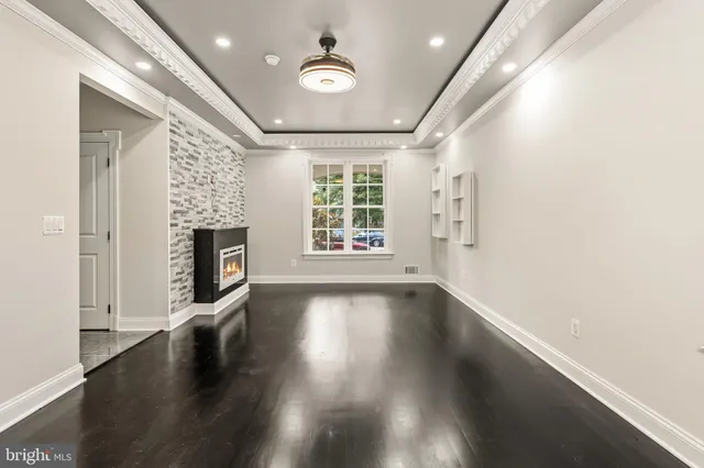 $1,099,900 | 8213 Hocking Place, Alexandria, VA 22309