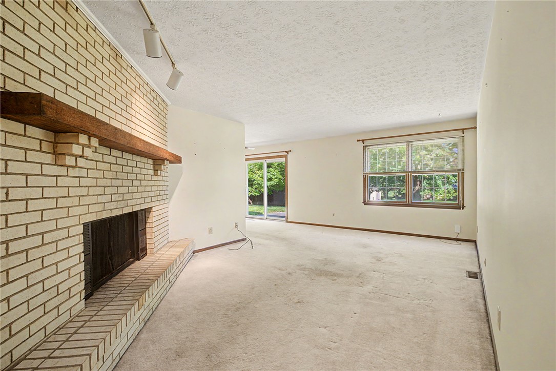 9909 Sheehan Road Centerville, OH 45458 - Photo 7 of 50