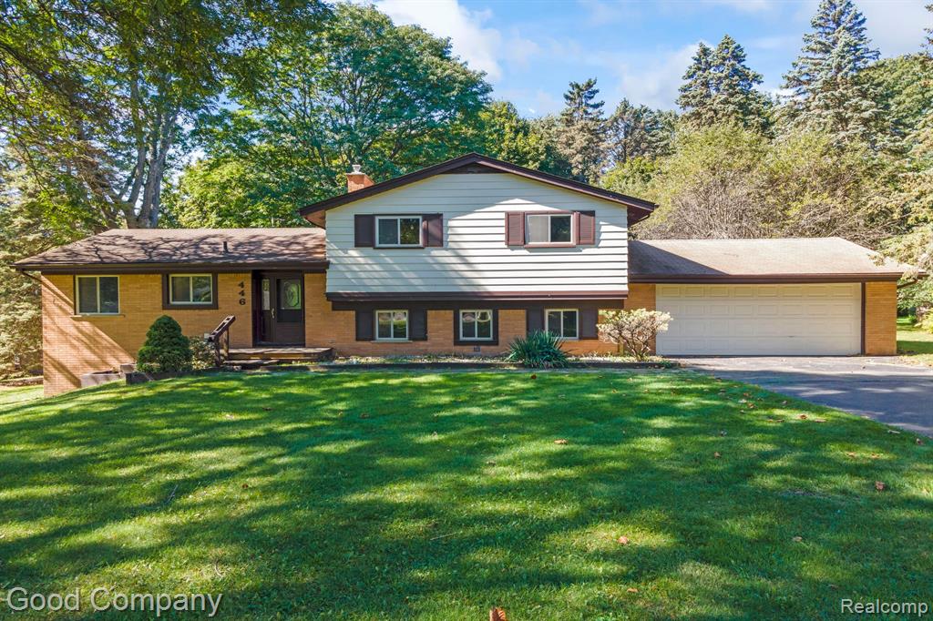 446 Rochdale Drive South Rochester Hills, MI 48309 - Photo 1 of 50