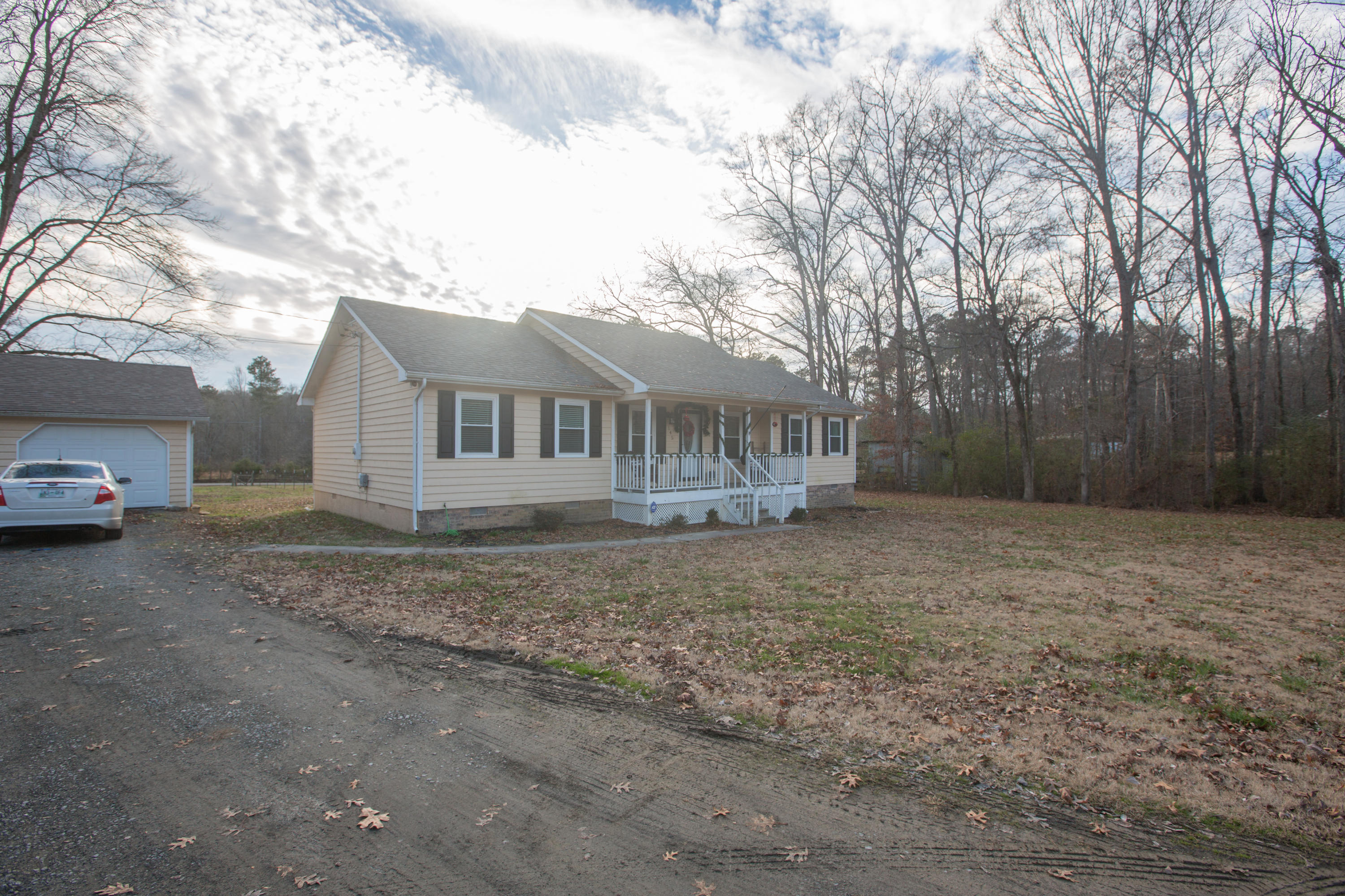 145 Moore Circle Road Charleston, TN 37310 - Photo 2 of 23 145 Moore Circle Nw-1388