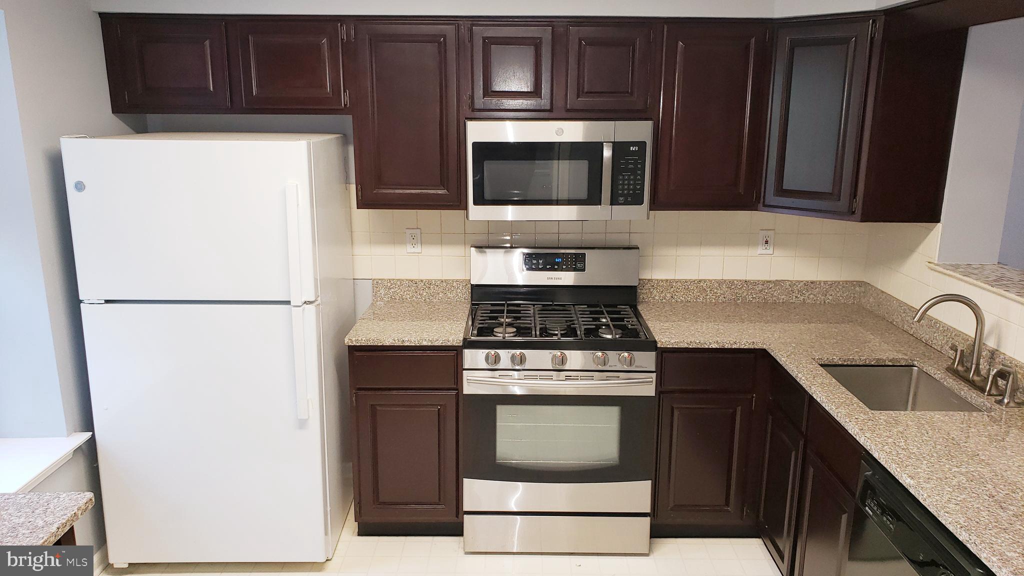 6 Halstead Place Princeton, NJ 08540 - Photo 13 of 18 Original Kitchen Picture