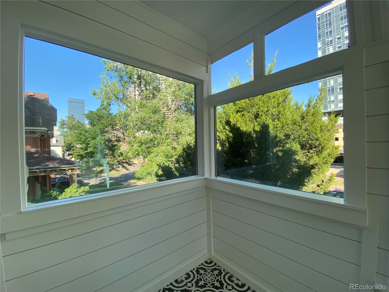 2112 Glenarm Place Denver, CO 80205 - Photo 14 of 24