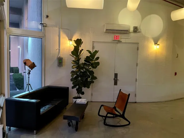 $3,200 | 444 Northeast 30th Street, Unit 1006, Miami, FL 33137