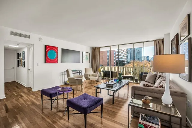 $4,150 | 3701 Turtle Creek Boulevard, Unit 5H, Dallas, TX 75219