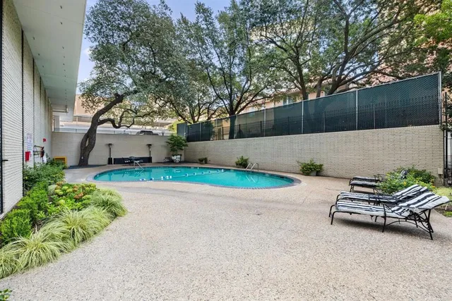 $4,150 | 3701 Turtle Creek Boulevard, Unit 5H, Dallas, TX 75219