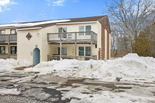 $1,875 | 145 Snowshoe Court, Unit 204, Mount Pocono, PA 18344