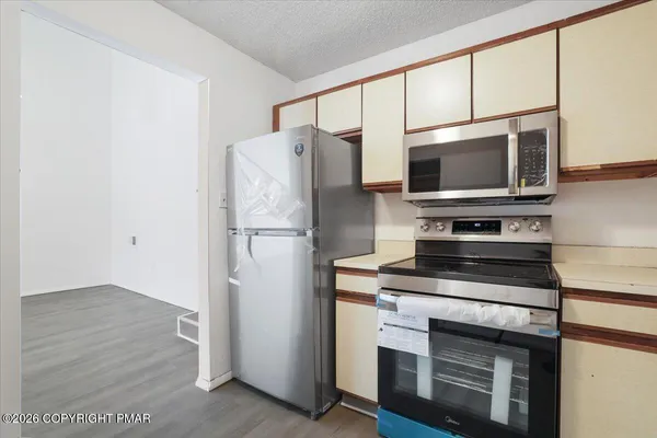 $1,875 | 145 Snowshoe Court, Unit 204, Mount Pocono, PA 18344