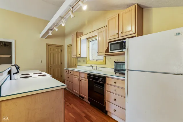 $384,900 | 1535 Bundy Avenue, New Castle, IN 47362