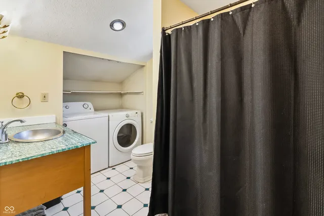 $384,900 | 1535 Bundy Avenue, New Castle, IN 47362