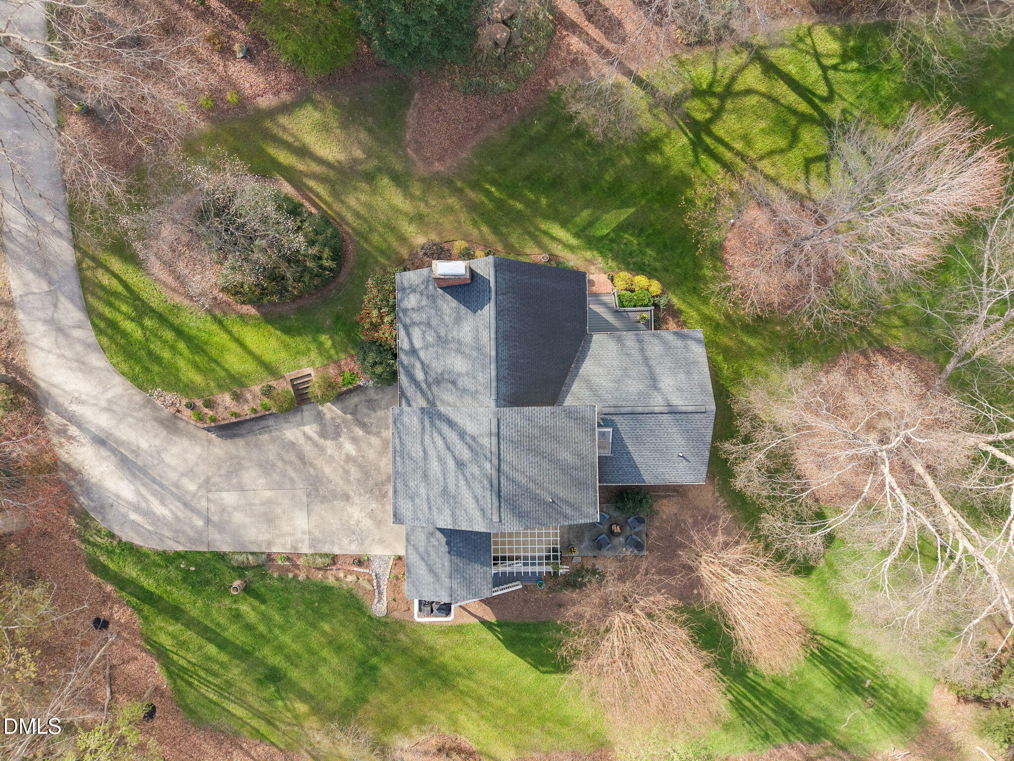 323 South Allen Road Wake Forest, NC 27587 - Photo 7 of 36 17-web-or-mls-DJI_20260320162245_0080_D