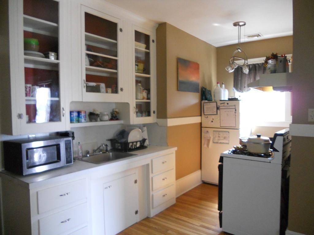 828 Stafford Road Fall River, MA 02721 - Photo 8 of 12
