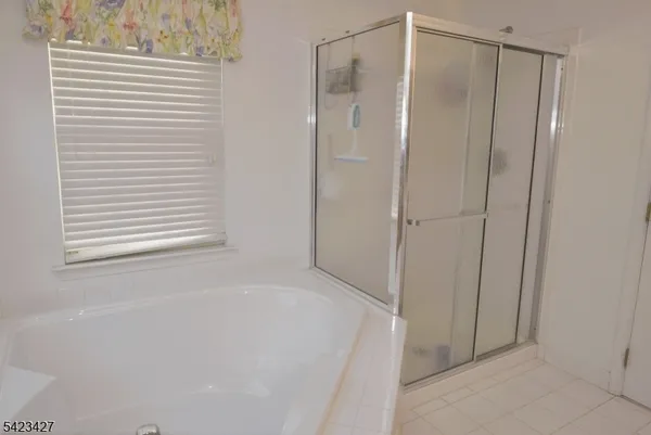 $499,000 | 403 Hamilton Drive, Greenwich, NJ 08886