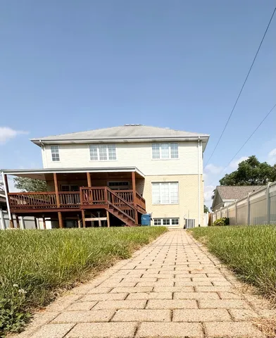 $634,900 | 9706 South 52nd Avenue, Oak Lawn, IL 60453