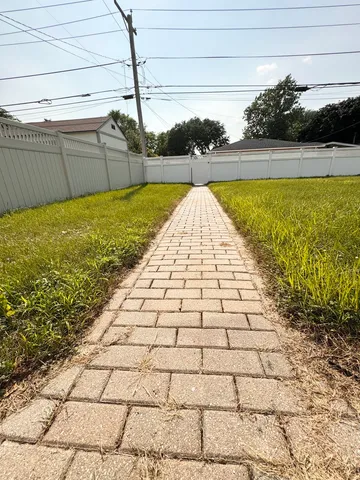 $634,900 | 9706 South 52nd Avenue, Oak Lawn, IL 60453