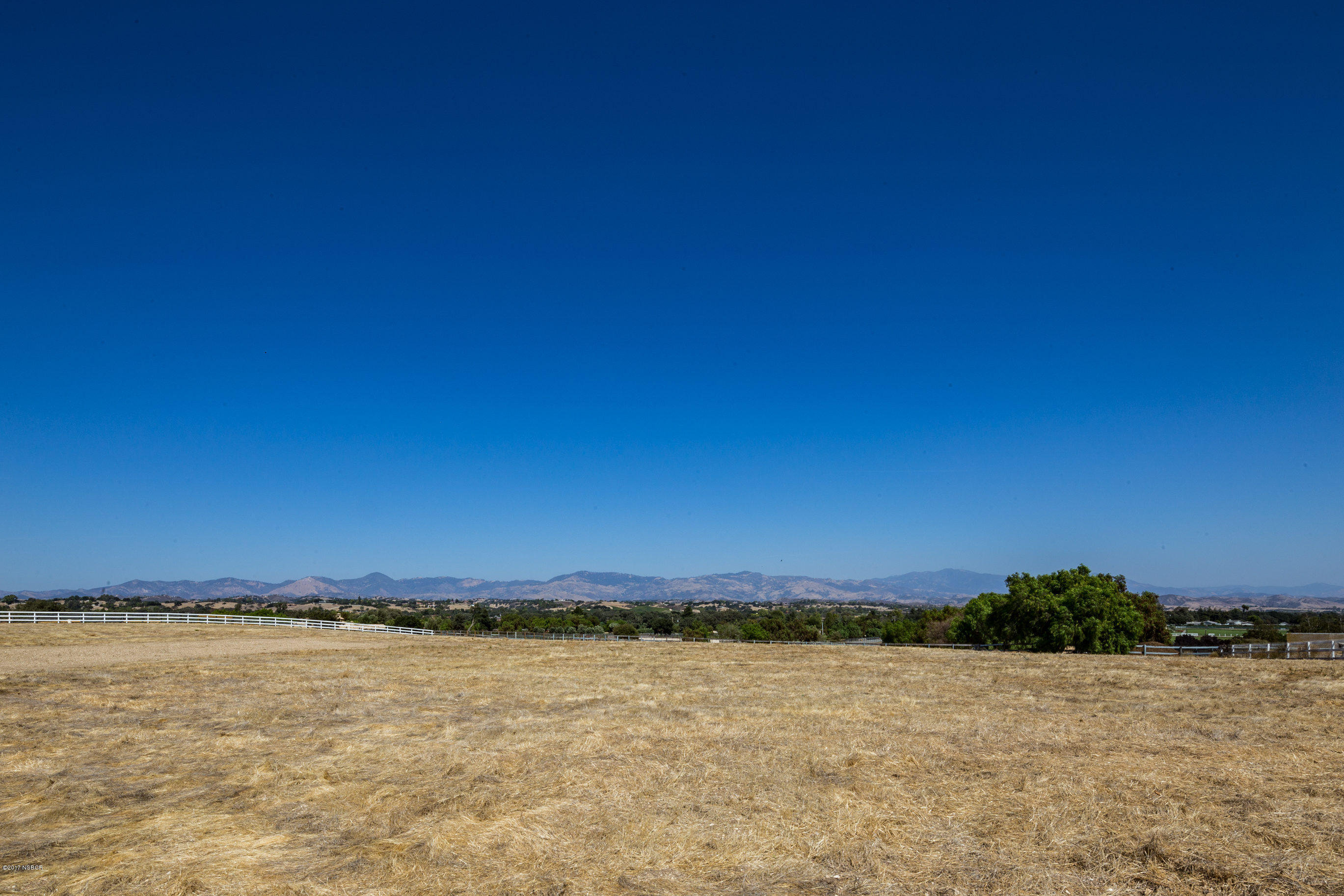 2075 North Refugio Road Santa Ynez, CA 93460 - Photo 35 of 46 a view of an ocean