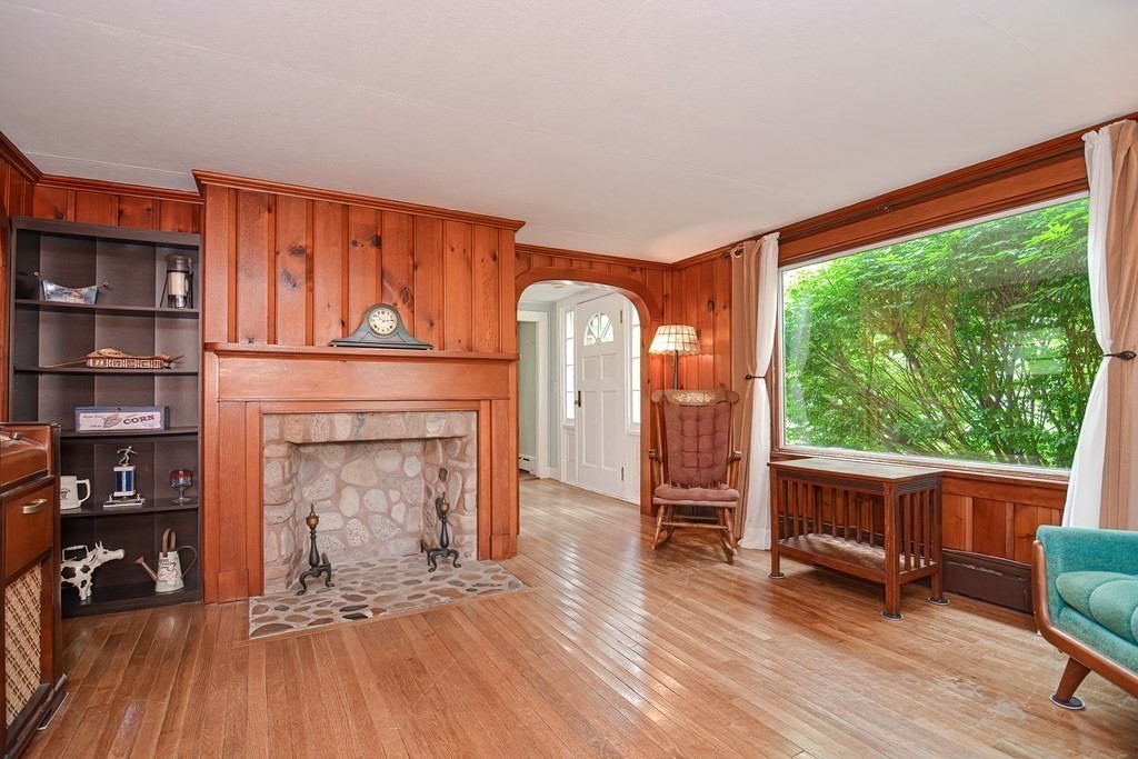 573 Main Road Westport, MA 02790 - Photo 11 of 42 Gallery Image 11