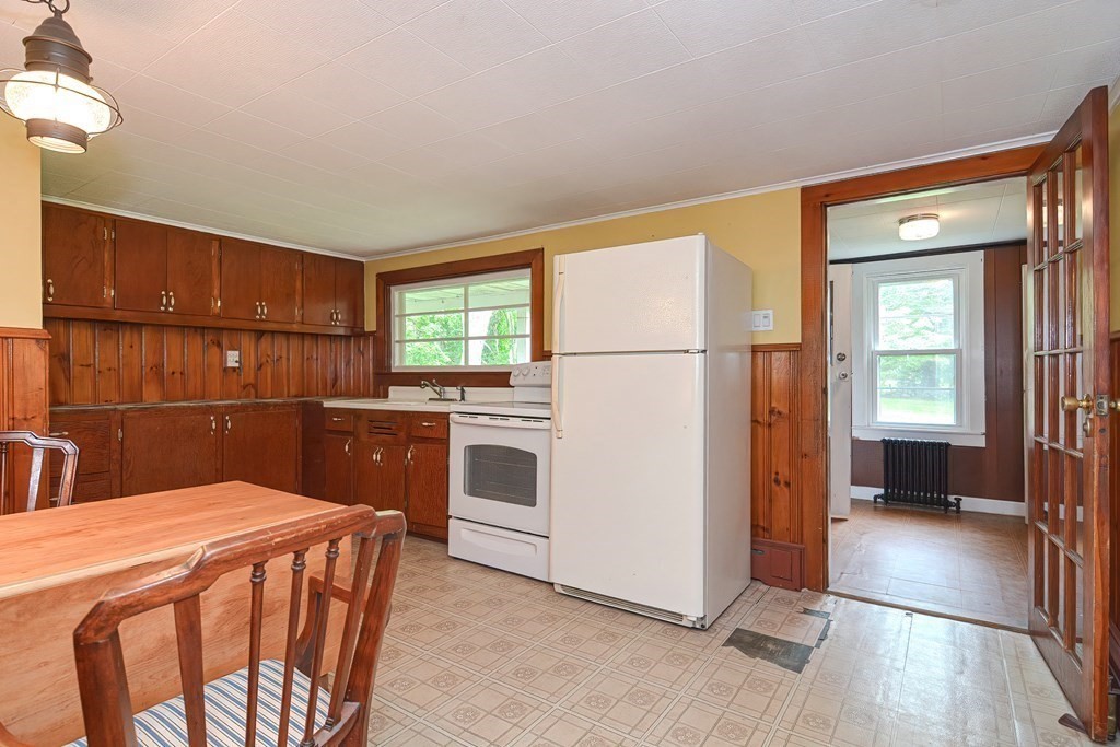 573 Main Road Westport, MA 02790 - Photo 20 of 42 Gallery Image 20