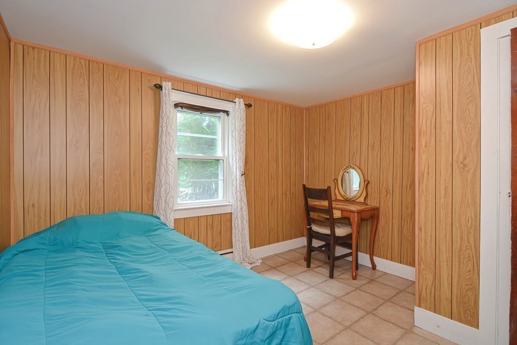 573 Main Road Westport, MA 02790 - Photo 26 of 42 Gallery Image 26