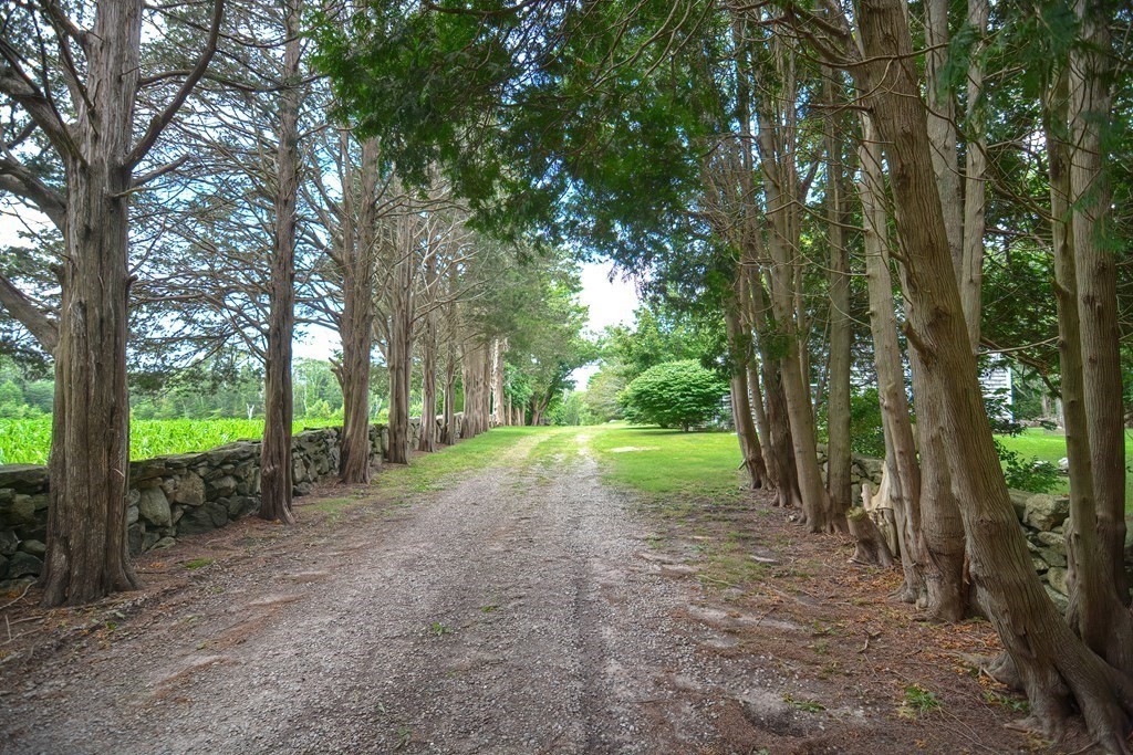 573 Main Road Westport, MA 02790 - Photo 32 of 42 Gallery Image 32