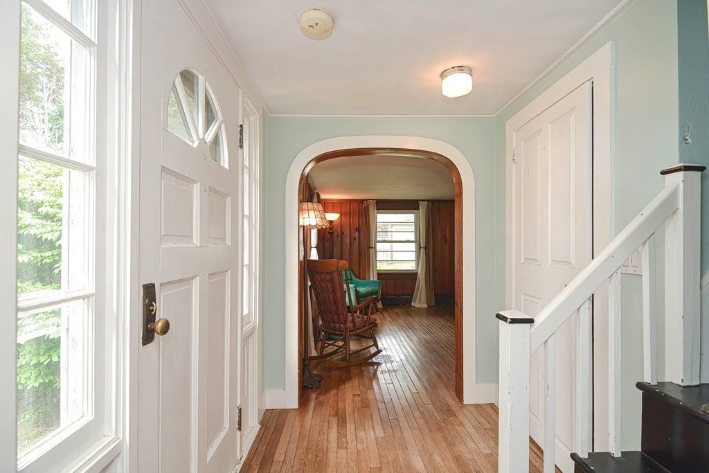 573 Main Road Westport, MA 02790 - Photo 8 of 42 Gallery Image 8