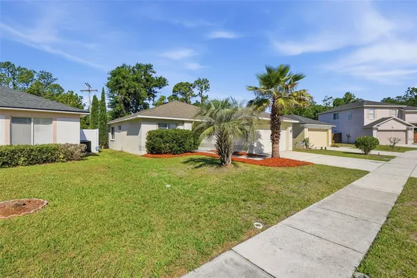 $284,900 | 11727 Brenford Crest Drive, Riverview, FL 33579