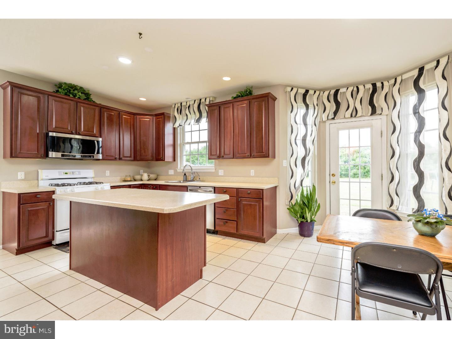85 Basin Road Hammonton, NJ 08037 - Photo 8 of 24 Gallery Image 8
