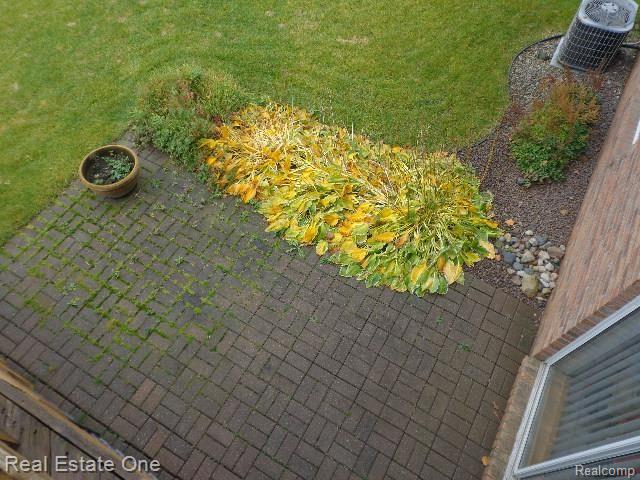 4887 Georgetown Drive Rochester, MI 48306 - Photo 21 of 23 PIX 032.jpg