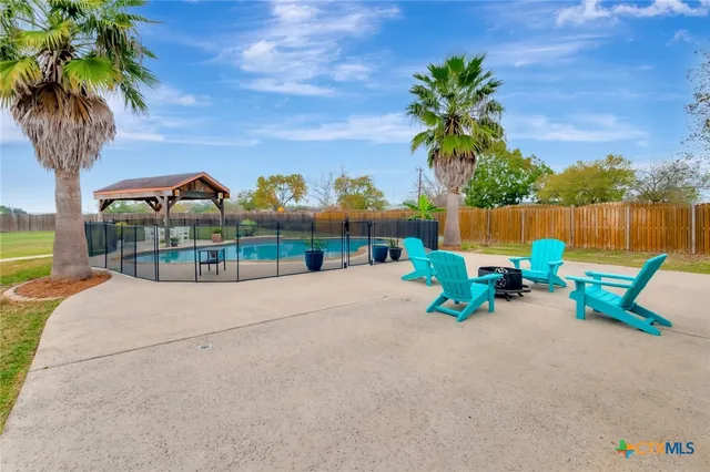 $619,900 | 20 Stone Meadow, Victoria, TX 77905