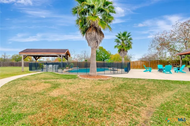 $619,900 | 20 Stone Meadow, Victoria, TX 77905