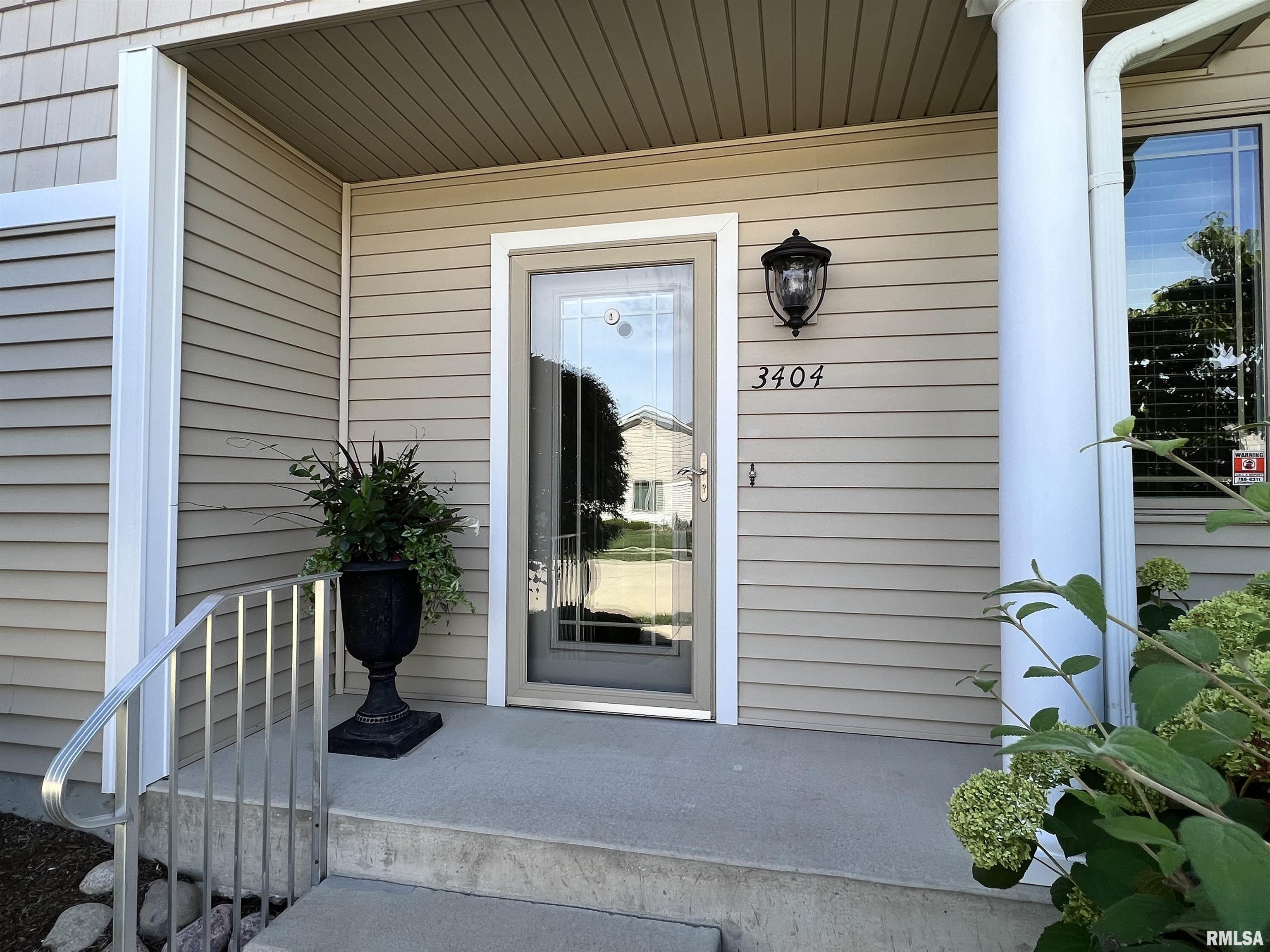 3404 Pinyon Drive Springfield, IL 62711 - Photo 2 of 35