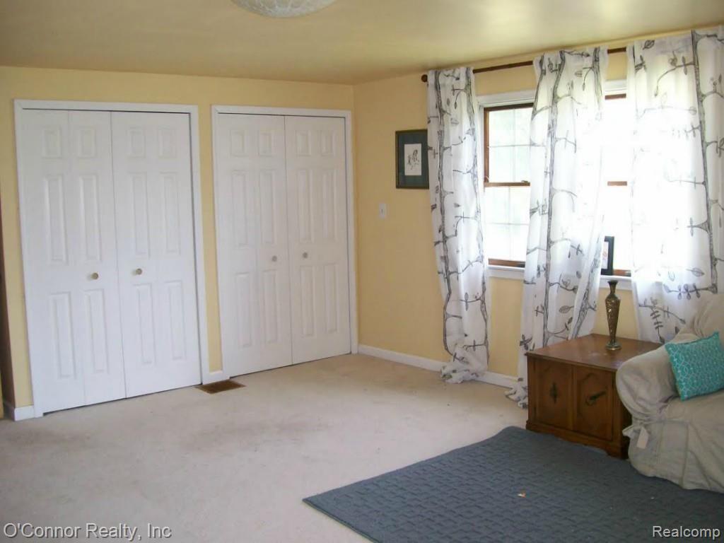 2571 Werner Road Columbus, MI 48063 - Photo 9 of 23 2571 Werner - 8.jpg