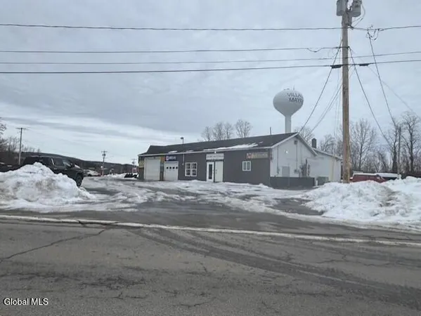 $850,000 | 2469 Highway 30, Mayfield, NY 12117