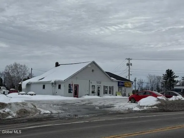 $850,000 | 2469 Highway 30, Mayfield, NY 12117