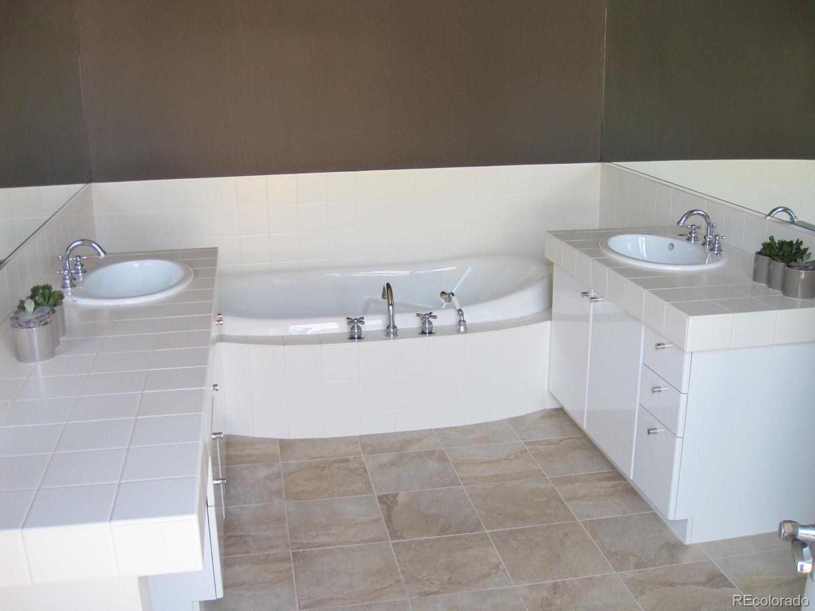 432 Madison Street Denver, CO 80206 - Photo 17 of 31