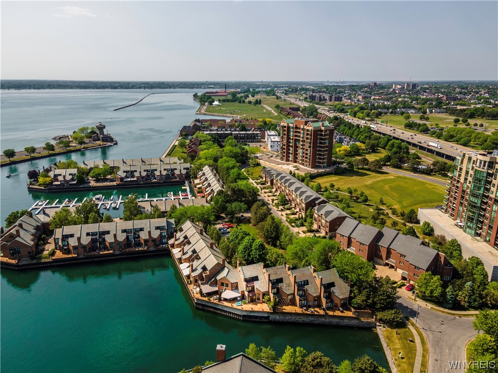 112 Rivermist Drive Buffalo, NY 14202 - Photo 4 of 45