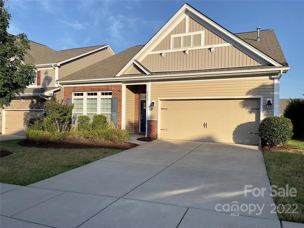 9010 Inverness Bay Road Charlotte, NC 28278 - Photo 2 of 42 Gallery Image 2