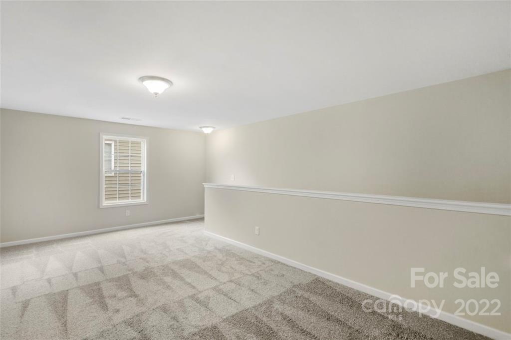 9010 Inverness Bay Road Charlotte, NC 28278 - Photo 26 of 42 Gallery Image 26