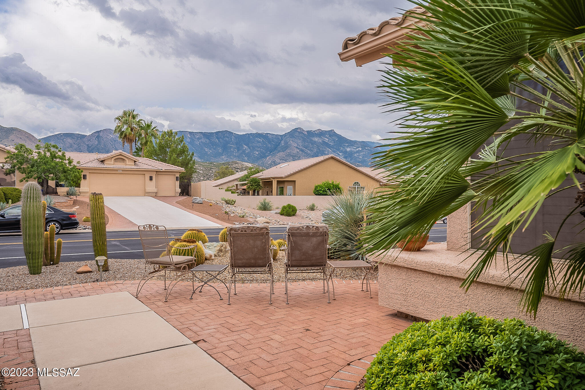 37464 South Ridgeview Boulevard Tucson, AZ 85739 - Photo 2 of 36