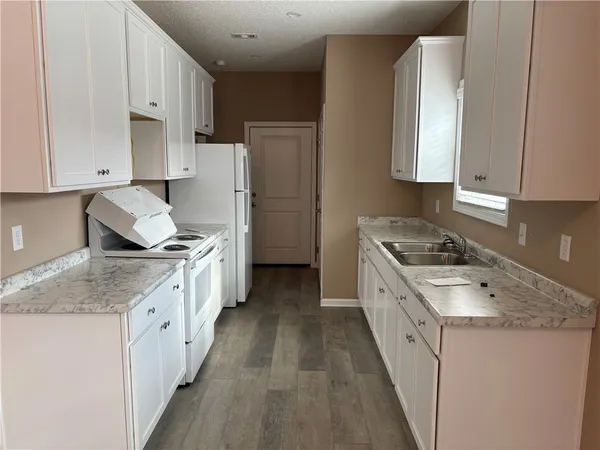 $1,600 | 3424 Hardee Avenue, Brunswick, GA 31520
