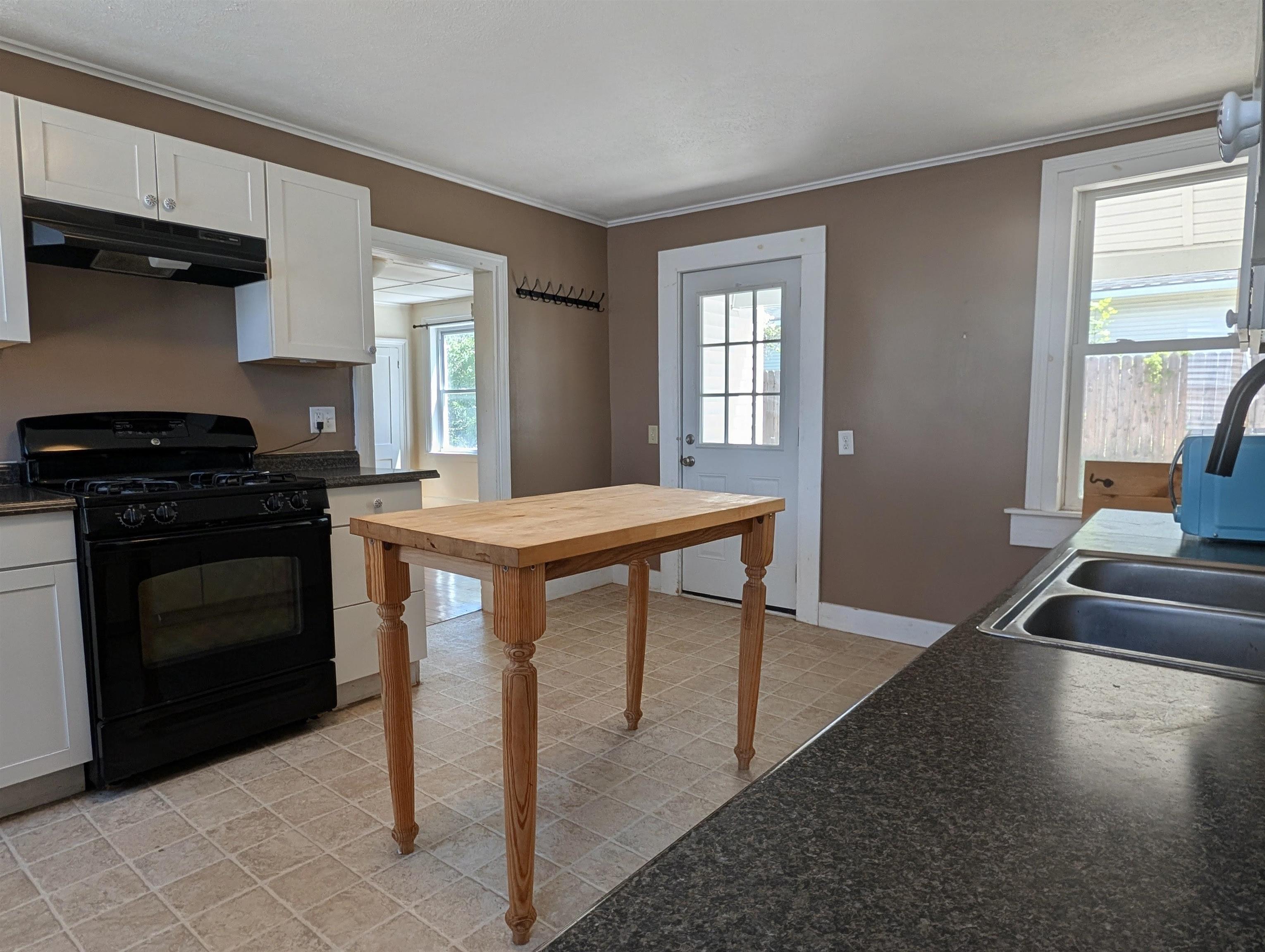 20 Ferris Street St. Albans, VT 05478 - Photo 19 of 46