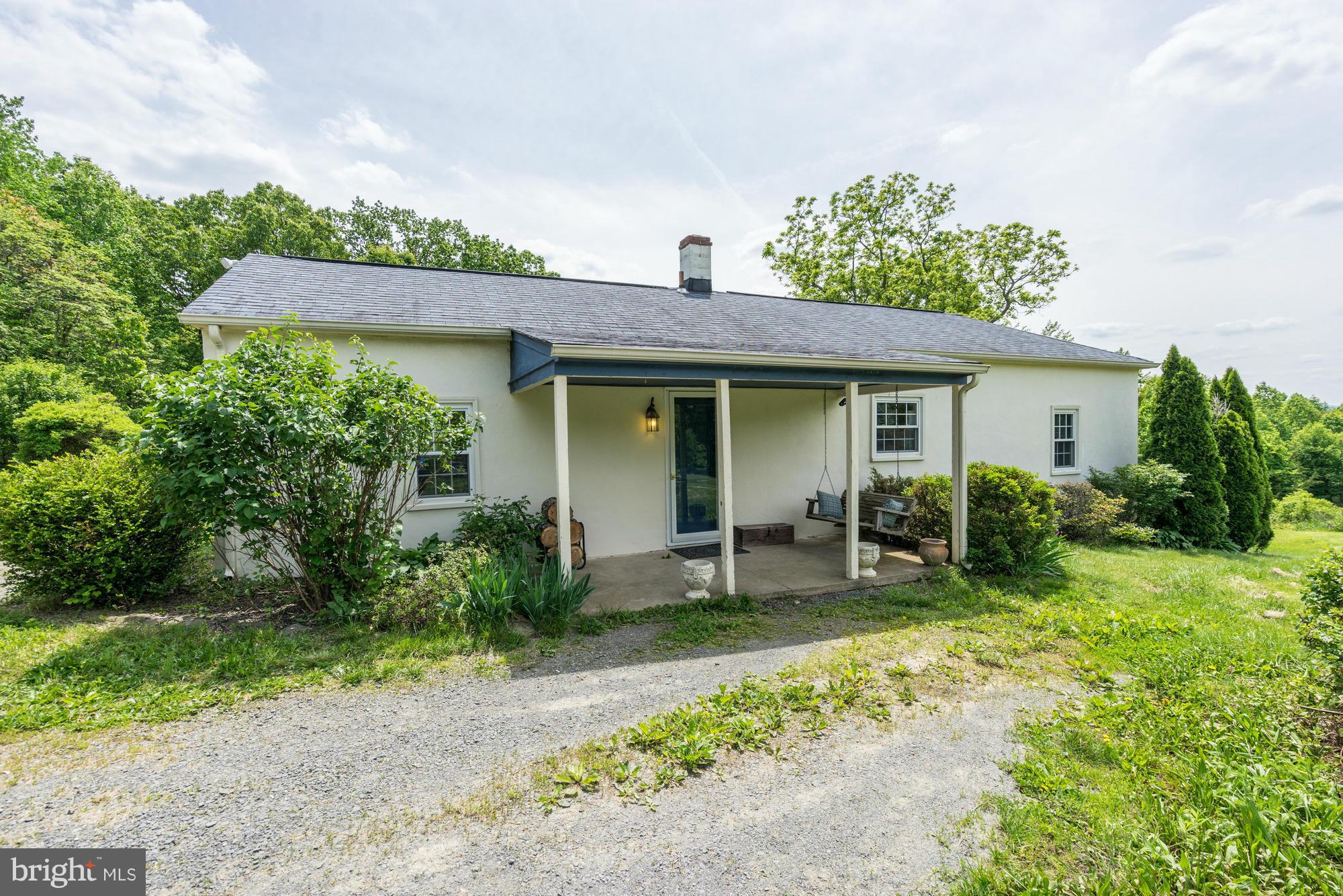 3248 Fortune Mountain Road Marshall, VA 20115 - Photo 2 of 21 Exterior (Front)