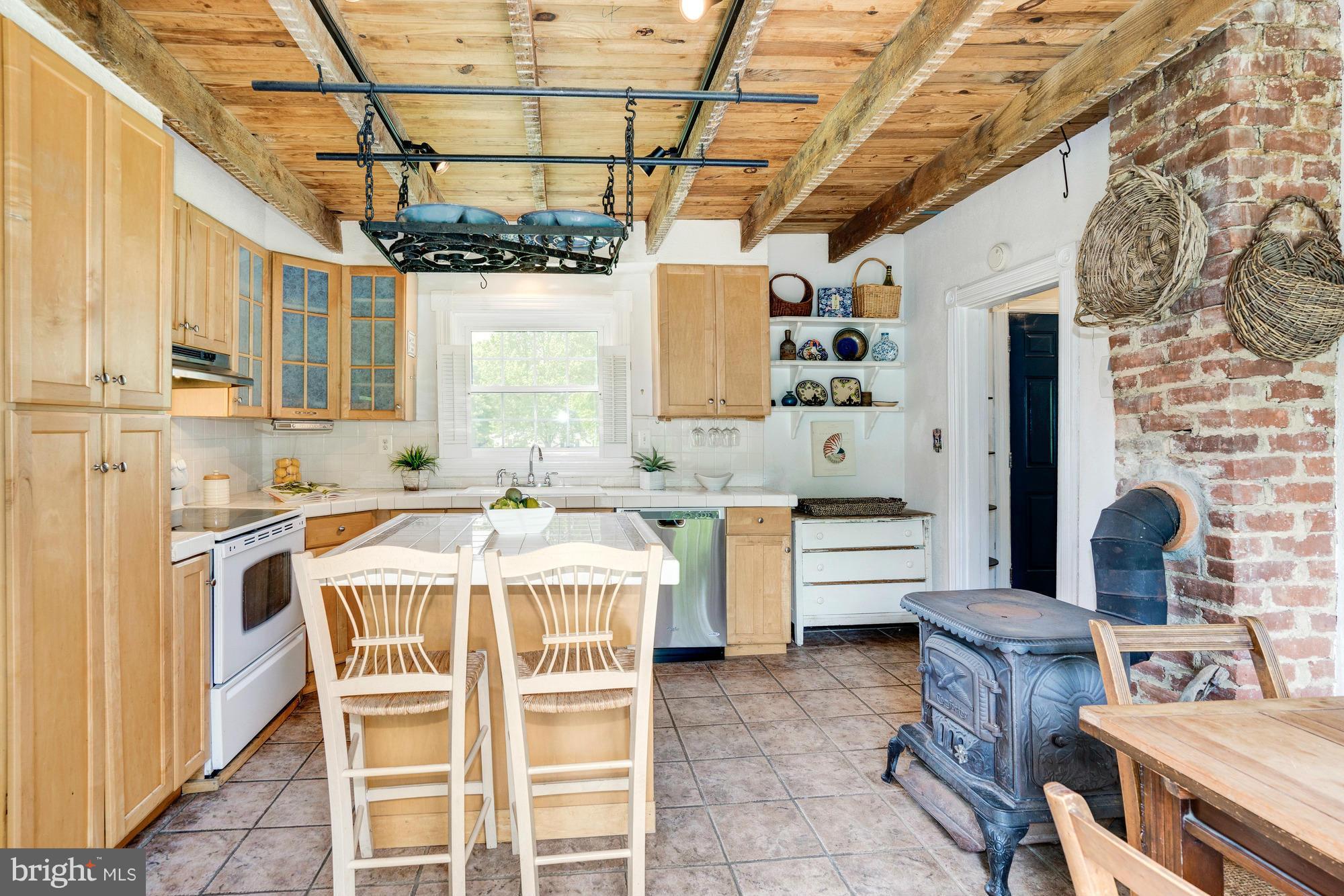 3248 Fortune Mountain Road Marshall, VA 20115 - Photo 10 of 21 Kitchen