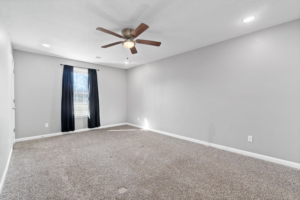 1909 Needmore Road Clarksville, TN 37042 - Photo 21 of 24 a view of an empty room with a window