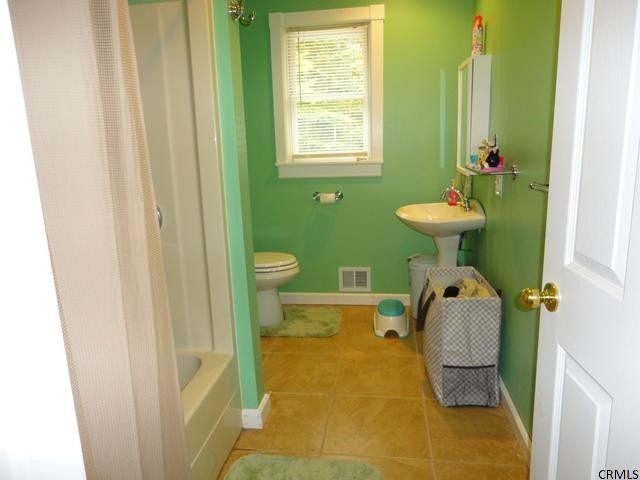 187 Potter Road Moreau, NY 12831 - Photo 17 of 25 Photo 17